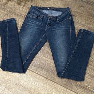 Levi 524 too superlow 25Wx32L